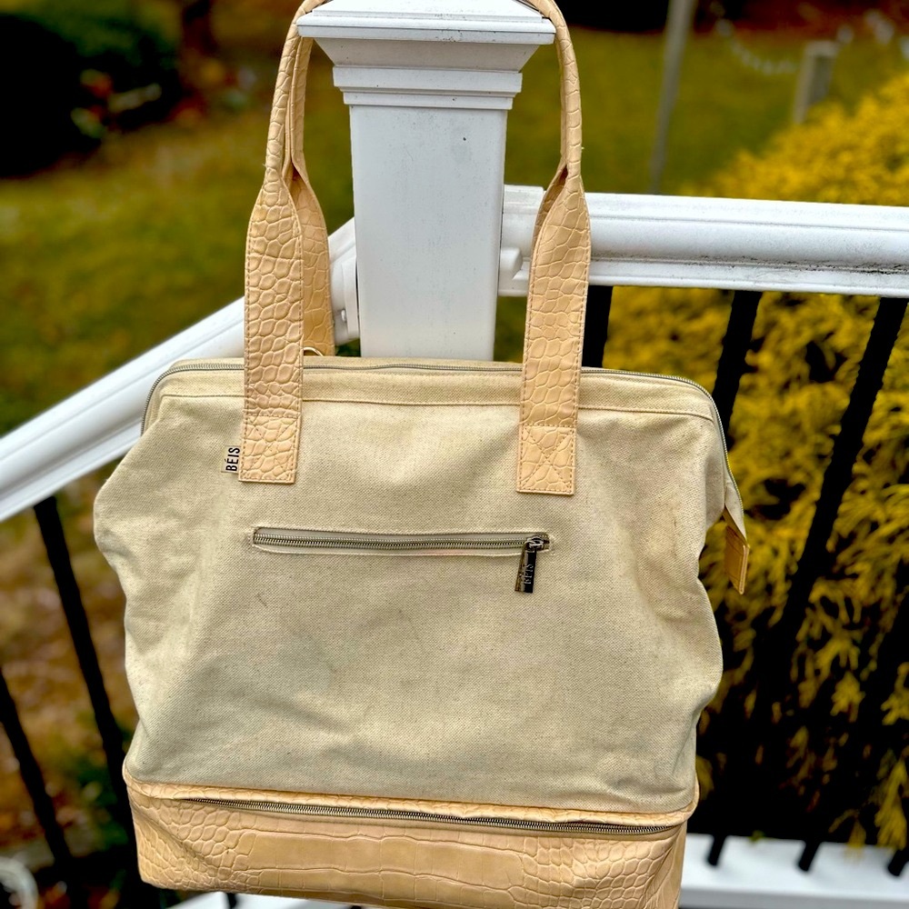 BEIS WEEKENDER BEIGE Crocodile Pattern Accents